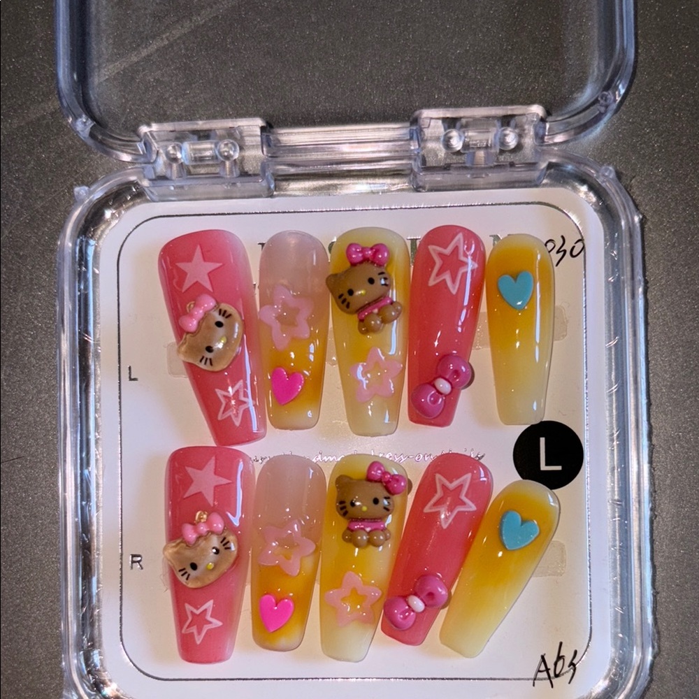 Hello Kitty Pink and Yellow Ombre Nail Art Set